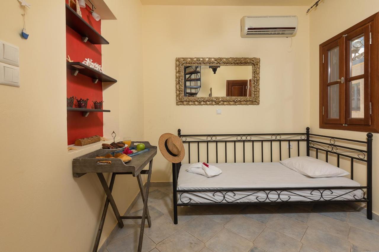 Coralli House Chalki Town Exterior foto
